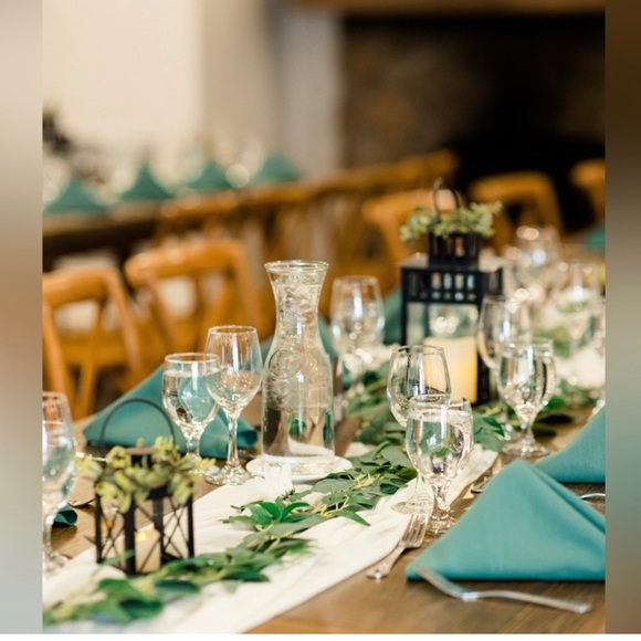 Ivory table runners - Picture 2 of 7